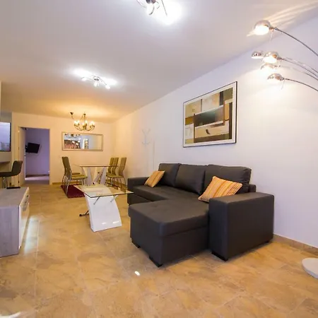 Calle Lanzarote 29c *